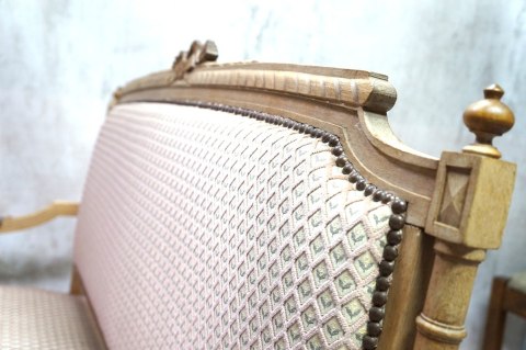 H-P EFEKTOWNA SOFA KANAPA W STYLU LUDWIKA XVI KLASYCZNA ELEGANCJA