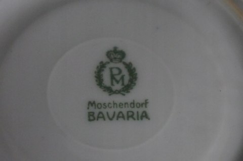 H-P FILIŻANKA NA SPODKU CHINA BLAU