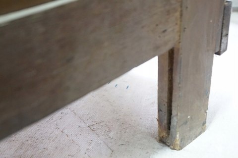 H-P POMOCNIK KREDENSU KOMODA Z RZEŹBIONĄ NADSTAWKĄ