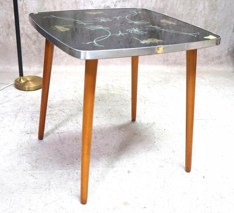 H-P STOLIK KAWOWY PATYCZAK Alburette Mid-century modern DDR PRL