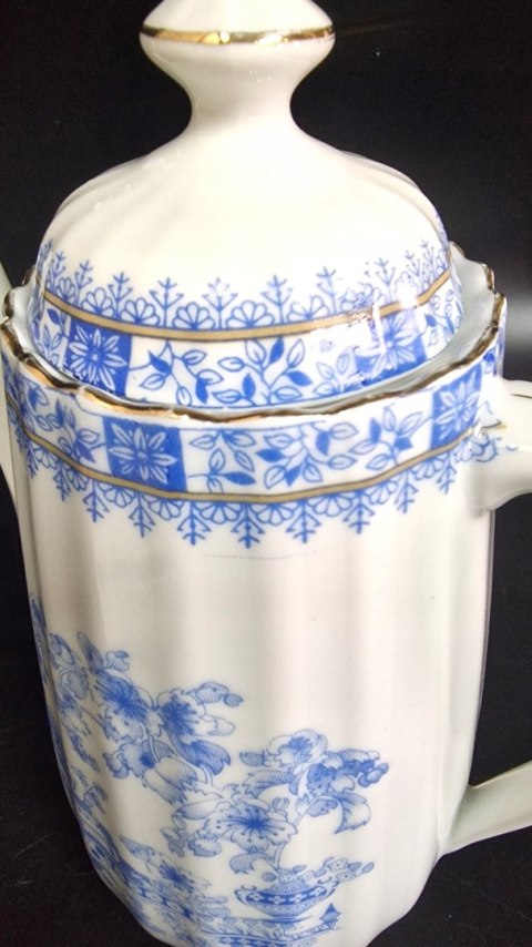 H-P UROCZY DZBANEK ZDOBIONY KOBALTEM CHINA BLUE BAVARIA