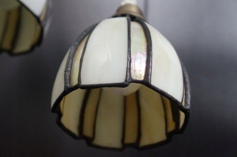 H-P ZWIS LUFITOWY Z KLOSZEM TIFFANY LAMPKA SUFITOWA ZWIS ŻYRANDOL