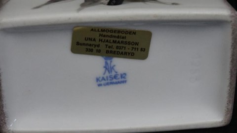 H-P CUDNA PORCELANOWA LAMPKA Z ABAŻUREM MAKRAMA - KAISER -MALOWANA