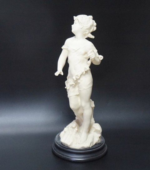 H-P CUDNA FIGURA RZEŹBA ALABASTER DZIEWCZYNA wzór Moreau