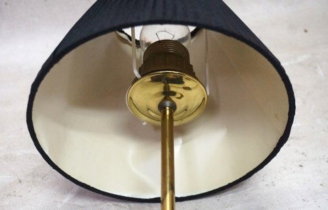 H-P CIEKAWA LAMPKA Z CZARNYM ABAŻUREM