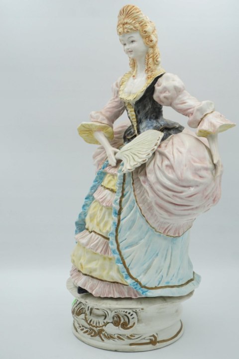 H-P DUŻA FIGURA DAMA z WACHLARZEM WŁOSKA CERAMIKA a'la CAPODIMONTE 57cm