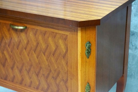 H-P ŚLICZNA OKUWANA KOMÓDKA z INTARSJĄ i ukrytym gramofonem- RADIOLA