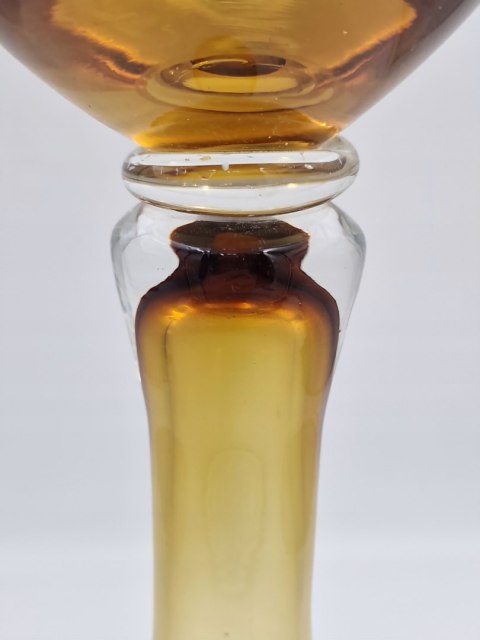 H-P SMUKŁY WYSOKI ŚWIECZNIK SZKLANY Westmoreland honey glass