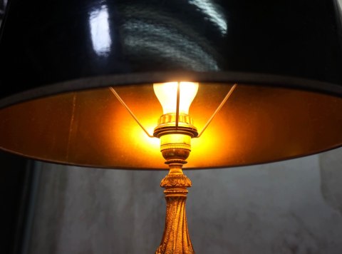 H-P WYSOKA LAMPA STOŁOWA W STYLU NEOKLASYCZNYM - ZIELONY ONYKS