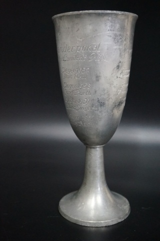 H-P STARY NIEMIECKI PUCHAR PRZECHODNI 1957-1964 LANDRAT PFÖSL BAWARIA