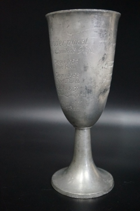 H-P STARY NIEMIECKI PUCHAR PRZECHODNI 1957-1964 LANDRAT PFÖSL BAWARIA