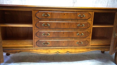 H-P STYLOWA KOMODA BUFET CHIPPENDALE ORZECH RETRO SALON