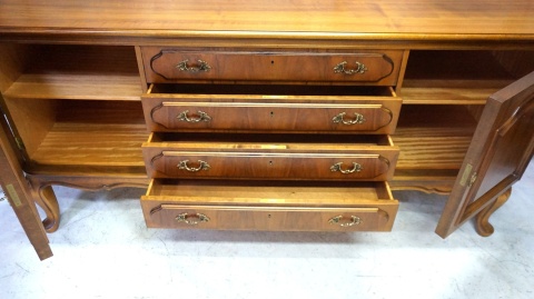 H-P STYLOWA KOMODA BUFET CHIPPENDALE ORZECH RETRO SALON