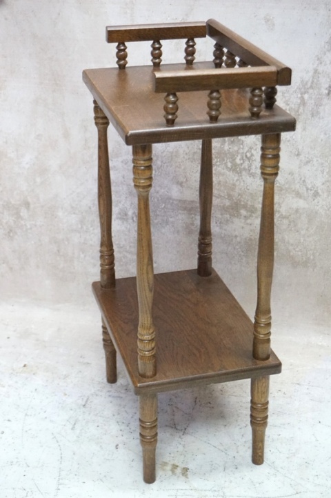 H-P STYLOWY DREWNIANY STOLIK VINTAGE – POMOCNIK / KWIETNIK / ETAŻERKA